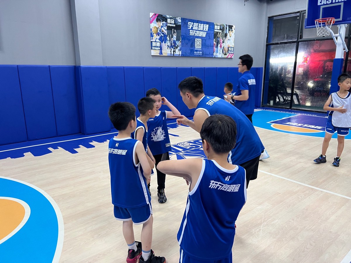 制定篮球交流计划以促进个人技能发展的方法_1